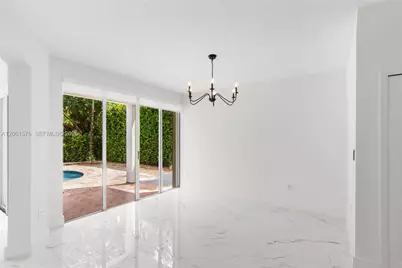 16001 SW 43rd Ter, Miami, FL 33185 - Photo 8