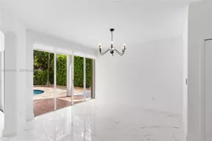 16001 SW 43rd Terrace, Miami, FL 33185 - Photo 8