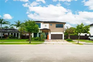 8995 NW 161st Terrace, Miami Lakes, FL 33018 - Photo 1
