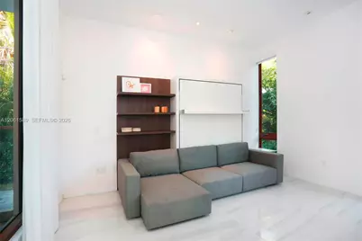 121 Buttonwood Dr, Key Biscayne, FL 33149 - Photo 12