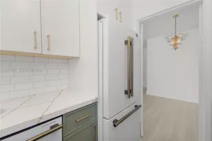 4747 Collins Ave, Miami Beach, FL 33140 - Photo 4