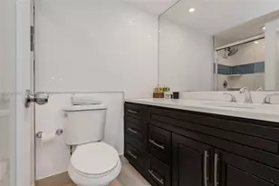1000 West Ave, Miami Beach, FL 33139 - Photo 16