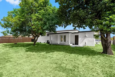 4011 NW 171st St, Miami Gardens, FL 33055 - Photo 12