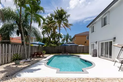 9002 SW 212th Ter, Cutler Bay, FL 33189 - Photo 12