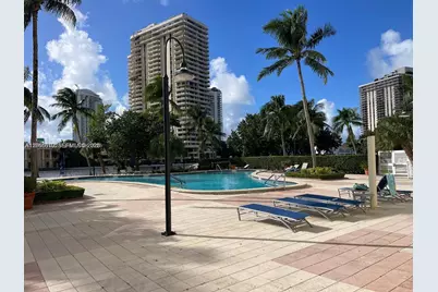19390 Collins Ave #308, Sunny Isles Beach, FL 33160 - Photo 4