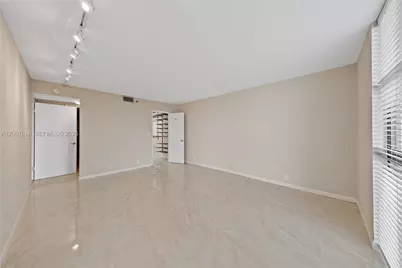 4000 Towerside Ter #1405, Miami, FL 33138 - Photo 26