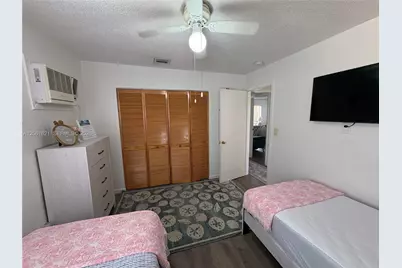 191 NW 17th Ave #3, Miami, FL 33125 - Photo 16