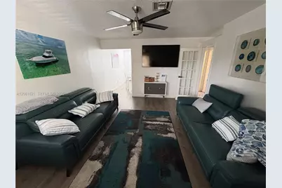 191 NW 17th Ave #3, Miami, FL 33125 - Photo 4