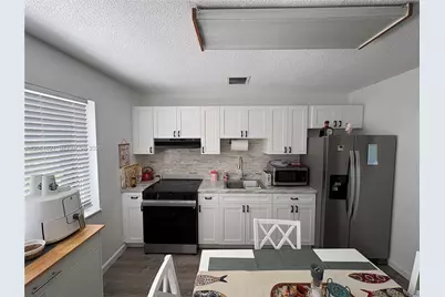 191 NW 17th Ave #3, Miami, FL 33125 - Photo 18