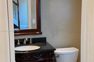 804 NW 99th Ave, Plantation, FL 33324 - Photo 8