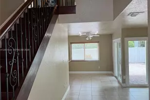 804 NW 99th Ave, Plantation, FL 33324 - Photo 2