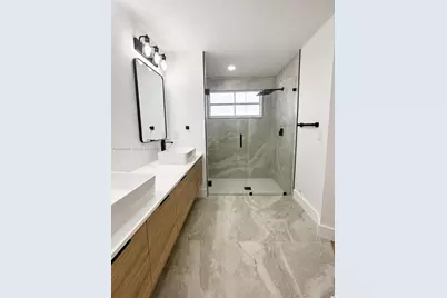 19179 NW 22nd St, Pembroke Pines, FL 33029 - Photo 10