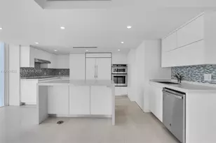 881 Ocean Dr, Key Biscayne, FL 33149 - Photo 12