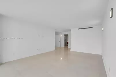 881 Ocean Dr #7H, Key Biscayne, FL 33149 - Photo 22