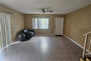 3571 NW 95th Terrace, Sunrise, FL 33351 - Photo 2