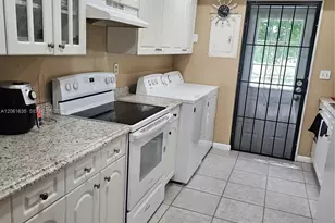 3571 NW 95th Terrace, Sunrise, FL 33351 - Photo 4