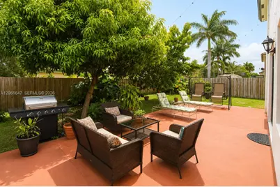 4190 NE 20th St, Homestead, FL 33033 - Photo 24