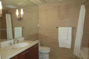 50 Biscayne Blvd, Miami, FL 33132 - Photo 12