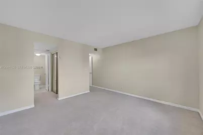 1100 NW 87th Ave #401, Coral Springs, FL 33071 - Photo 20