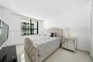 9801 Collins Ave, Bal Harbour, FL 33154 - Photo 20