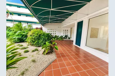 1700 NW N River Dr #805, Miami, FL 33125 - Photo 32