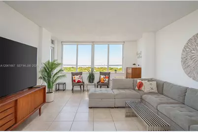5005 Collins Ave #1506, Miami Beach, FL 33140 - Photo 2