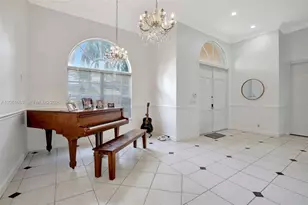 351 NW 110th Ave, Plantation, FL 33324 - Photo 10