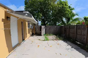 5400 SW 36th St, West Park, FL 33023 - Photo 2