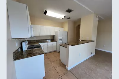 9249 SW 227th St #2-22, Cutler Bay, FL 33190 - Photo 12