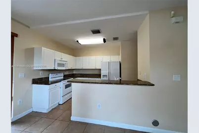 9249 SW 227th St #2-22, Cutler Bay, FL 33190 - Photo 8