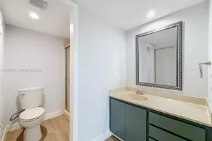 1713 Whitehall Dr, Davie, FL 33324 - Photo 52