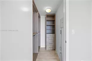 50 Biscayne Blvd, Miami, FL 33132 - Photo 18