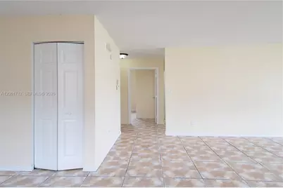 455 NW 14th St, Florida City, FL 33034 - Photo 6