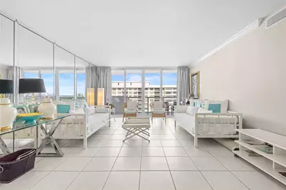 5601 Collins Ave #1515, Miami Beach, FL 33140 - Photo 2