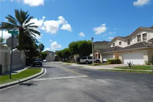 320 SW 87th Ct, Miami, FL 33174 - Photo 34