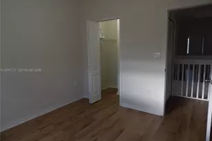 320 SW 87th Ct, Miami, FL 33174 - Photo 22