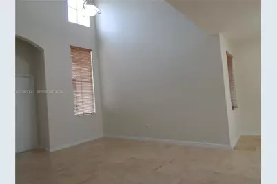 320 SW 87th Ct, Miami, FL 33174 - Photo 6