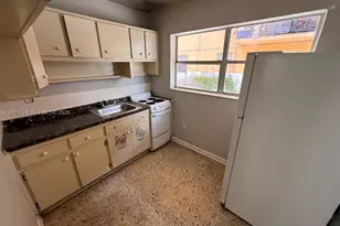 3045 NW 21st Ct, Miami, FL 33142 - Photo 4