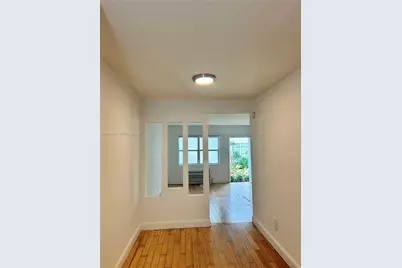 8080 Tatum Waterway Dr #12, Miami Beach, FL 33141 - Photo 2
