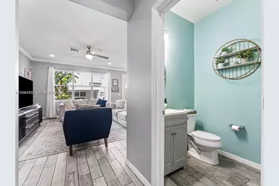 3953 Black Olive Ln #3953, Hollywood, FL 33021 - Photo 8