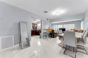 1019 S 29th Ave, Hollywood, FL 33020 - Photo 8