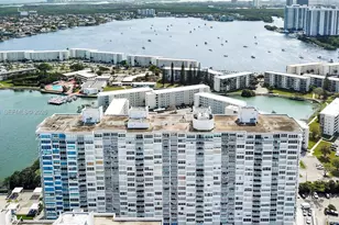 18051 Biscayne Blvd, Aventura, FL 33160 - Photo 2