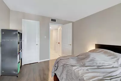 18051 Biscayne Blvd #801, Aventura, FL 33160 - Photo 20
