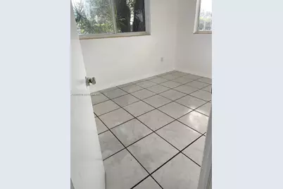 2181 NW 91st St #A, Miami, FL 33147 - Photo 4