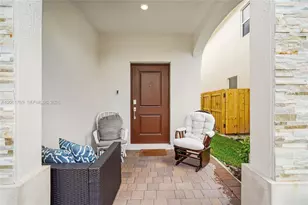 2629 SE 24th Ct, Homestead, FL 33035 - Photo 2