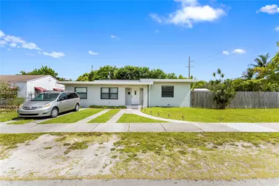2407 Dewey St, Hollywood, FL 33020 - Photo 2