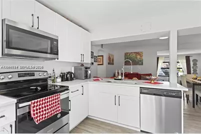 2407 Dewey St, Hollywood, FL 33020 - Photo 16