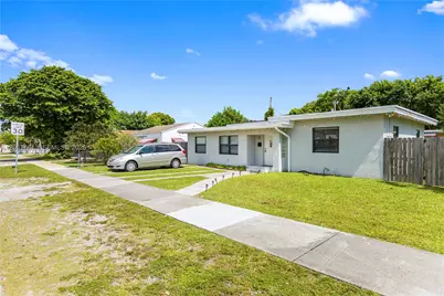 2407 Dewey St, Hollywood, FL 33020 - Photo 6