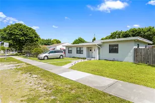 2407 Dewey St, Hollywood, FL 33020 - Photo 6