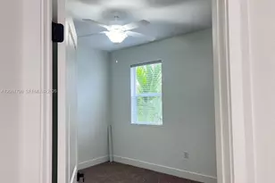 2190 SE 2nd St, Homestead, FL 33033 - Photo 24